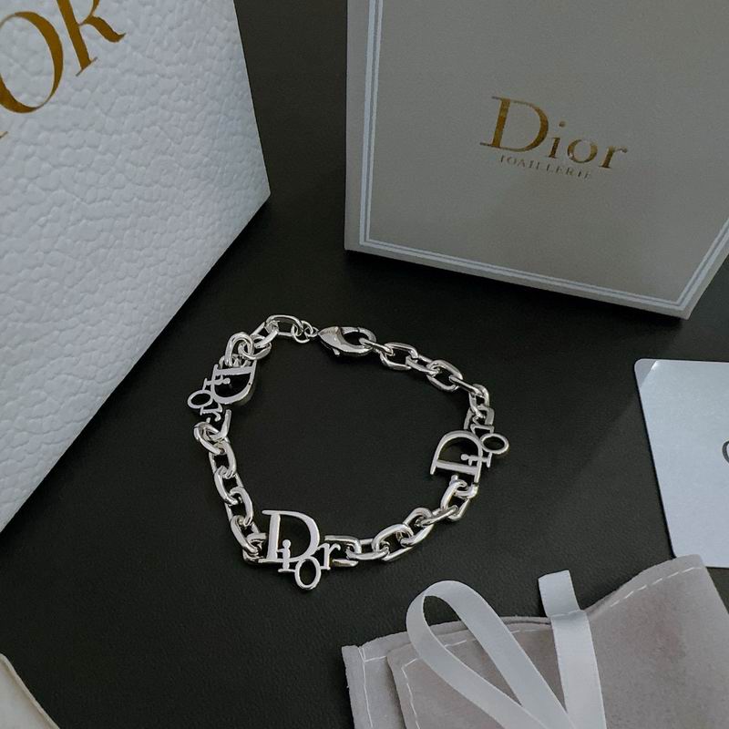 Dior Bracelet 05yxh47